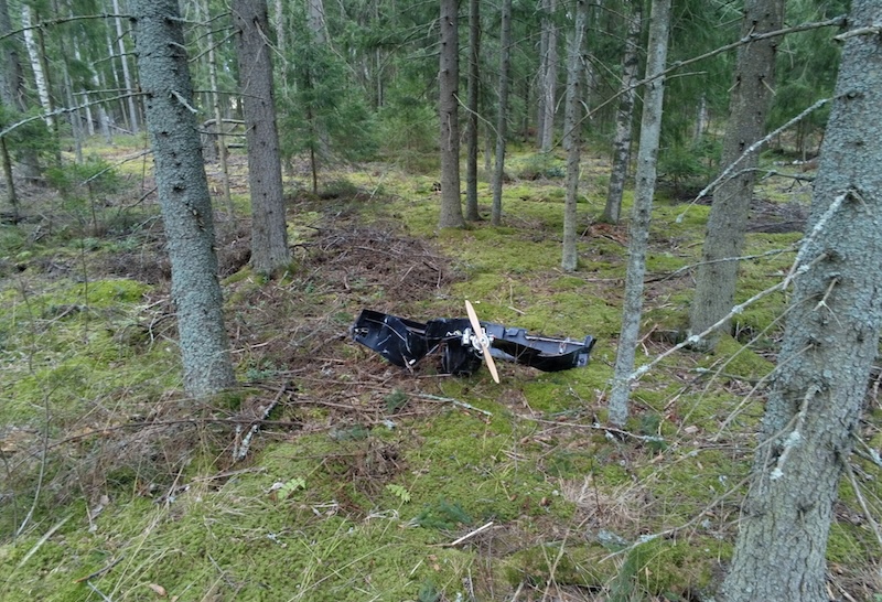 Ukraine apologises after drones crash in Finland
