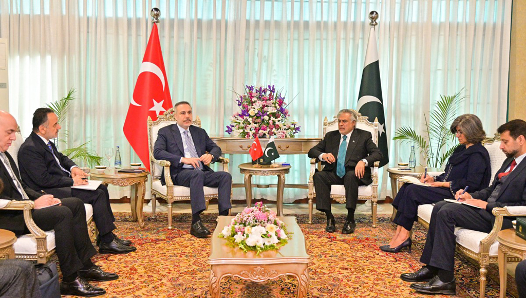 Pakistan hosts Saudi, Turkey, Egypt for talks on Mideast war