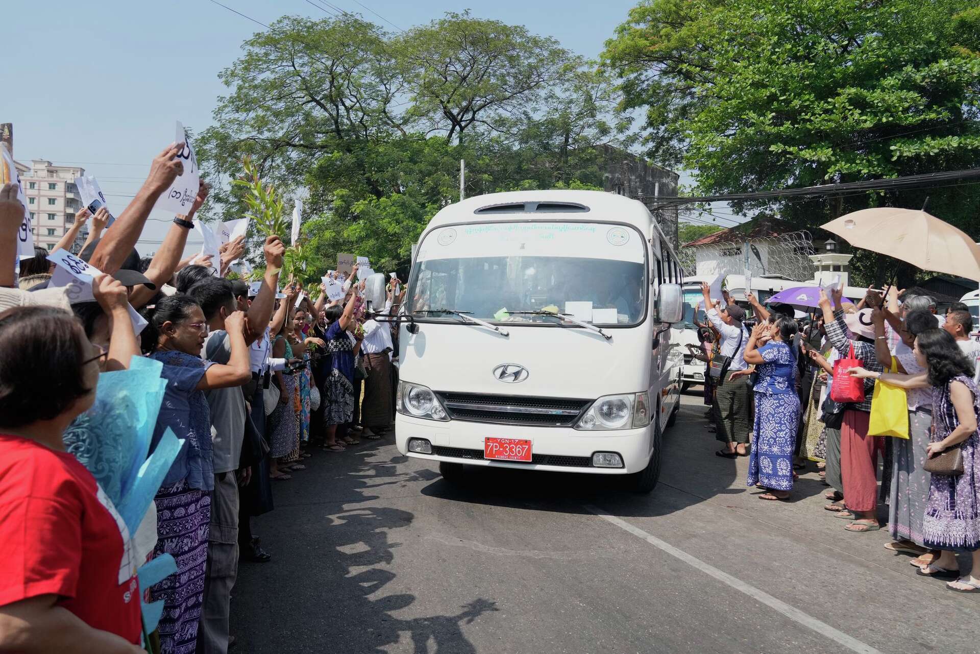 Myanmar’s military government pardons 10,000 prisoners before parliament opens