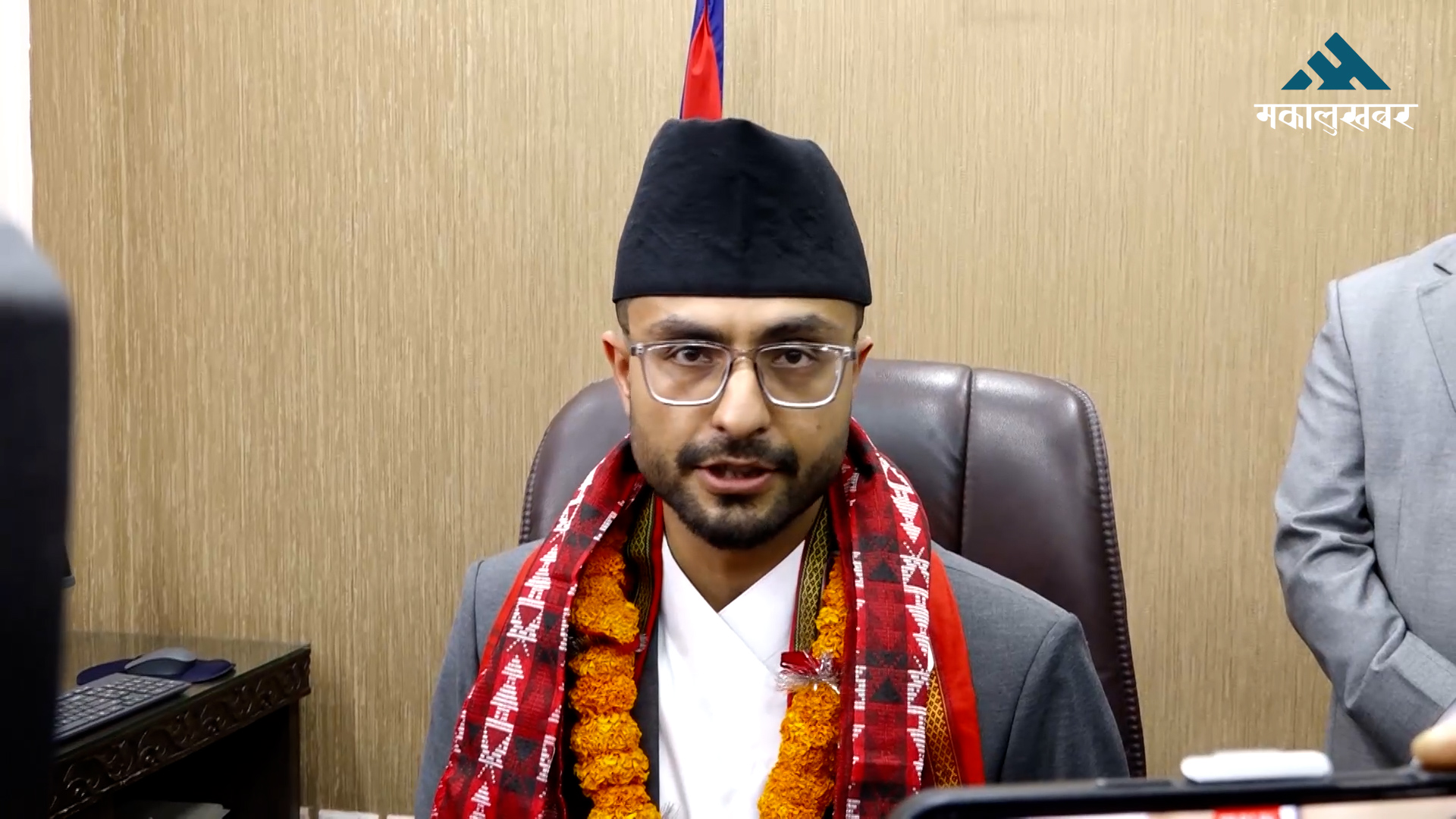 Education Ministry decision fails to last a day (video)