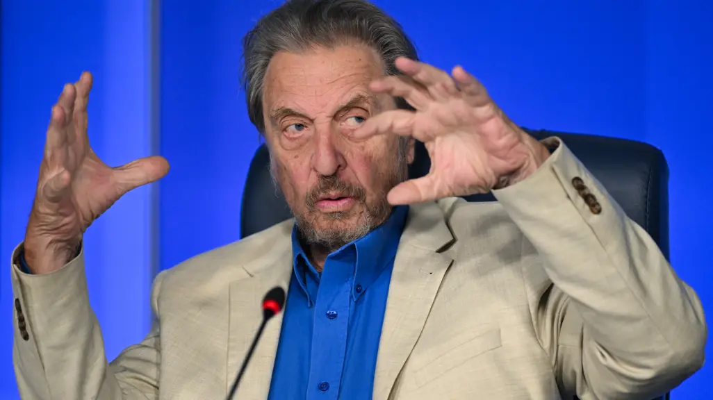 Musk’s father seeking Russian refuge for S.African farmers