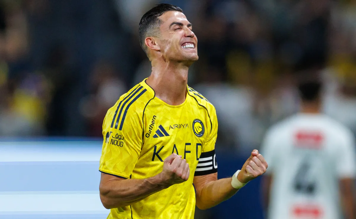 Al Nassr extend lead with Ronaldo, Mane brilliance
