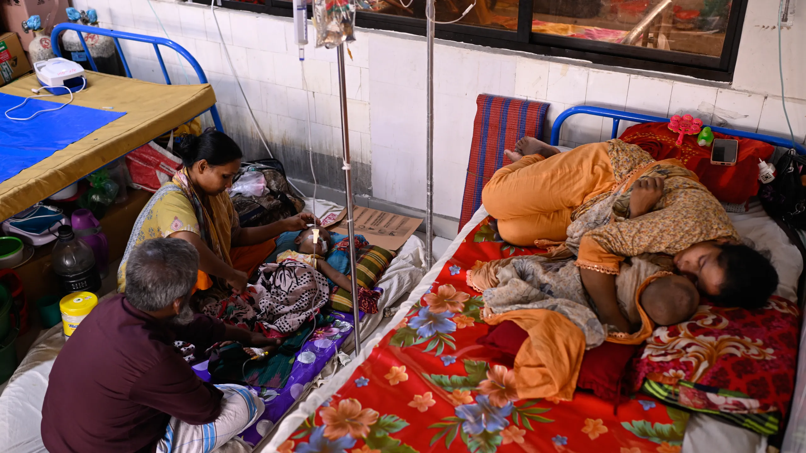 Bangladesh conducts emergency measles vaccinations as outbreak kills more than 100 children