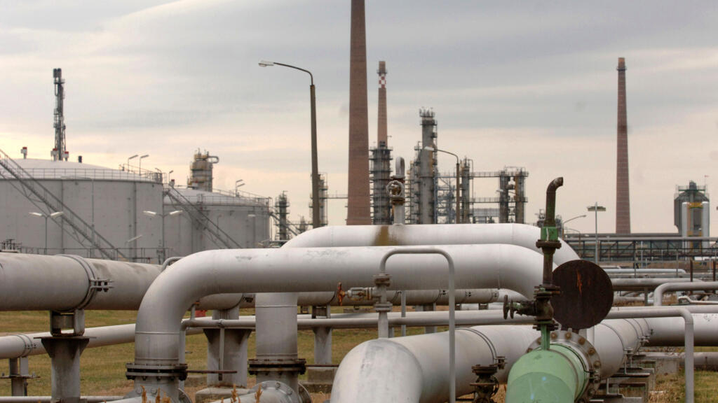 Ukraine to restart Russian oil pipeline to Europe ‘within a few hours’