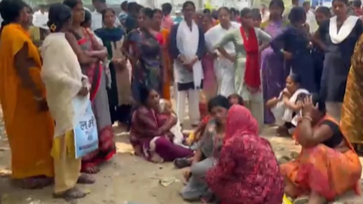 Stampede at Bihar Temple leaves 8 women dead, several injured