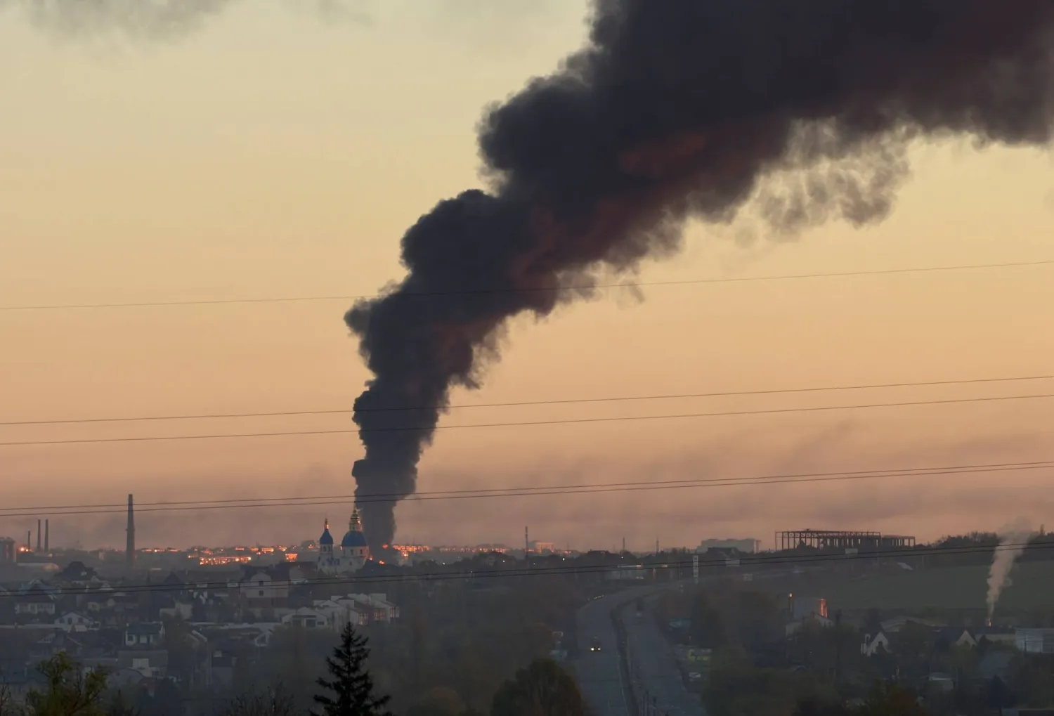 Ukraine says two killed, 21 wounded in Russian strike