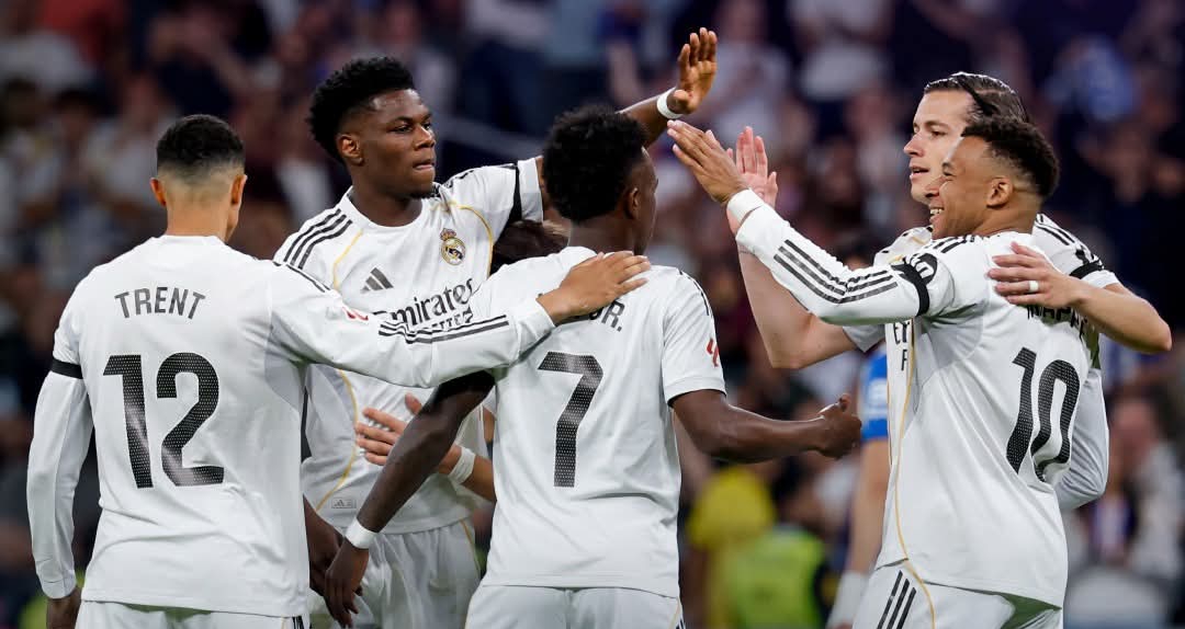 Real Madrid beat Alaves to keep La Liga title race alive