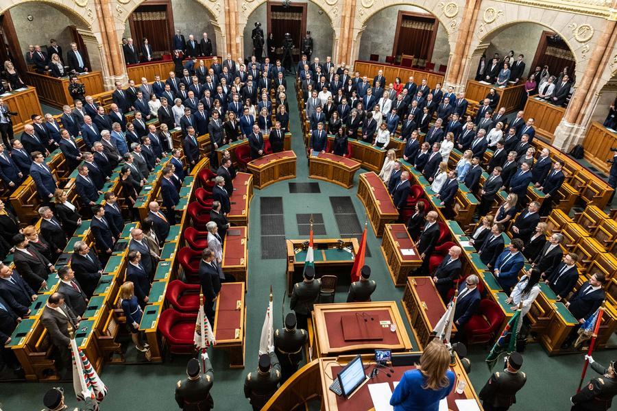 Hungary’s new govt sworn in under PM Péter Magyar