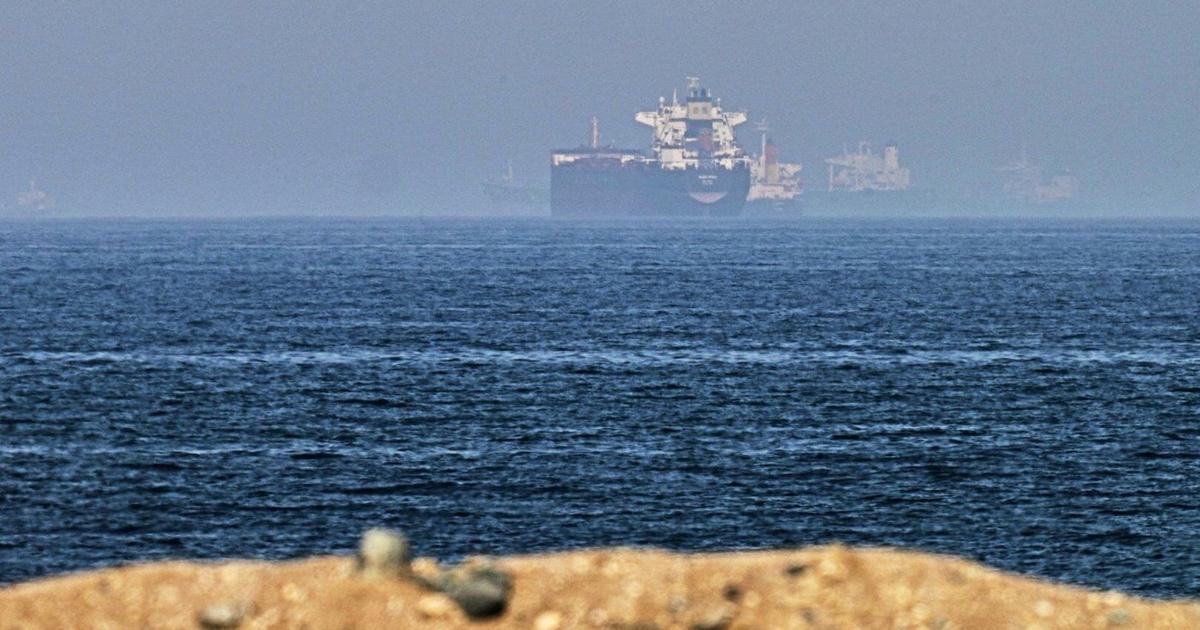 Oil tanker crosses Strait of Hormuz via Iran-designated route: media