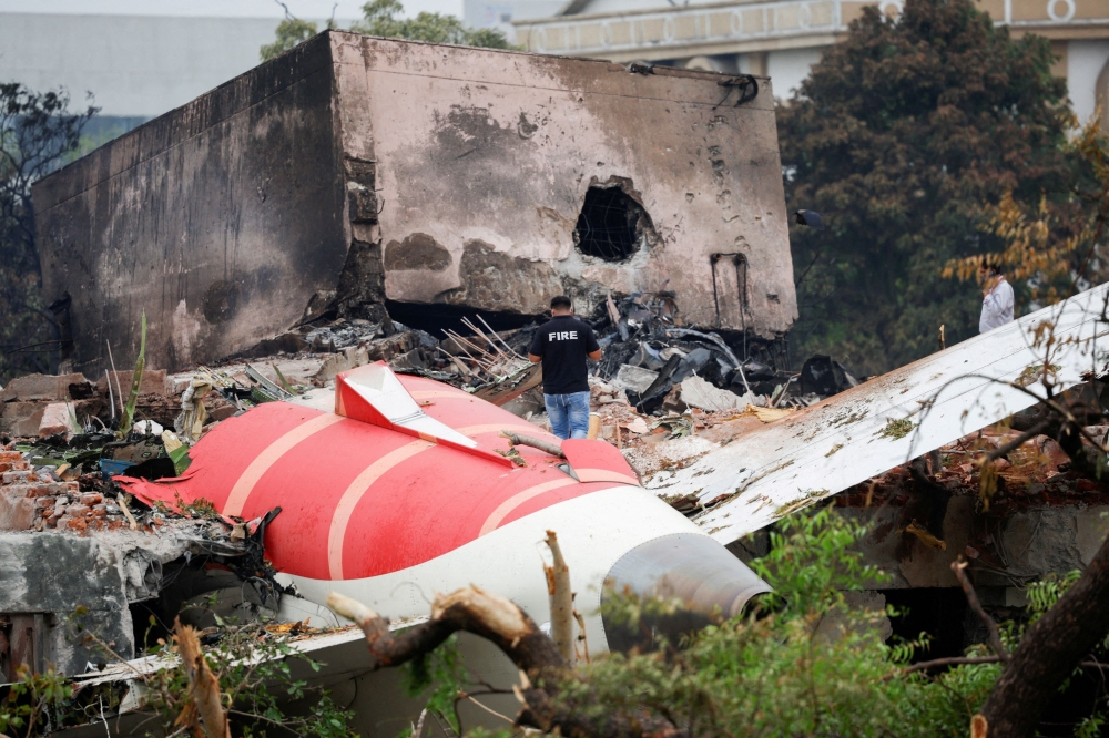 Indian pilots demand further probe of Air India crash