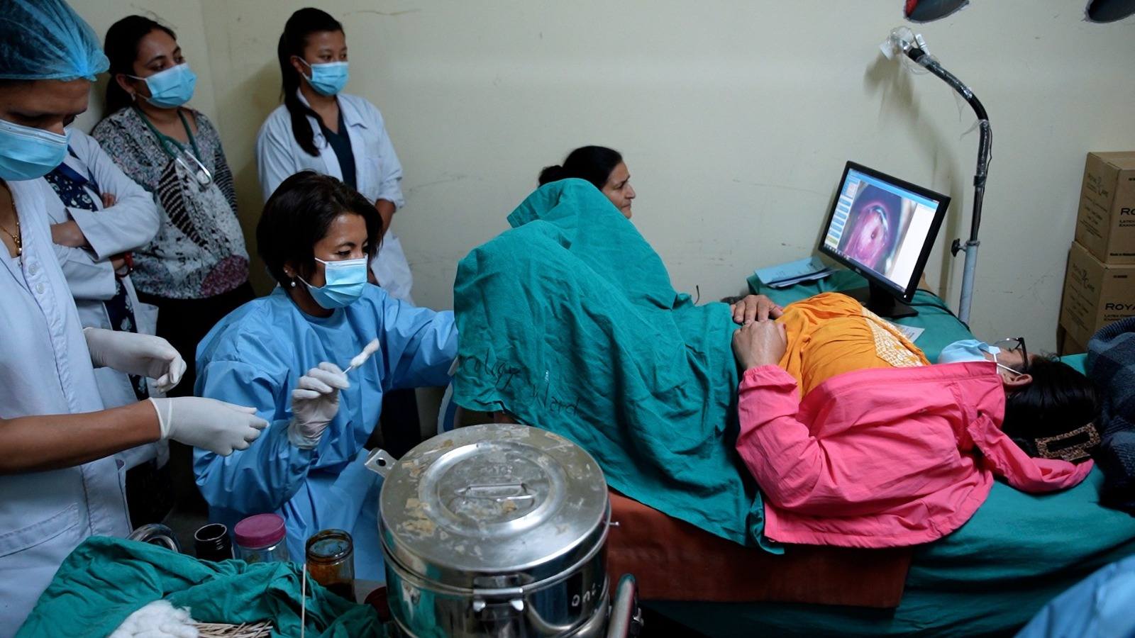 176,000 receive services from KMC health centers
