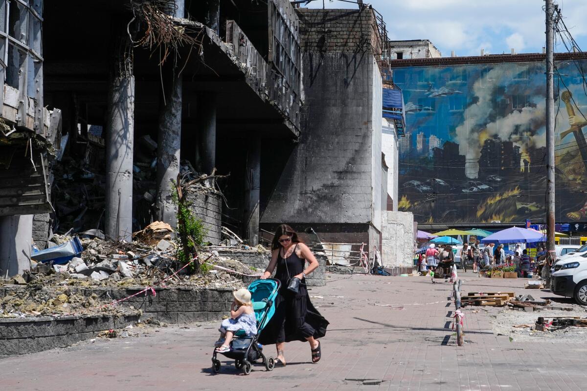 Ukrainian strike cuts power to Crimean city
