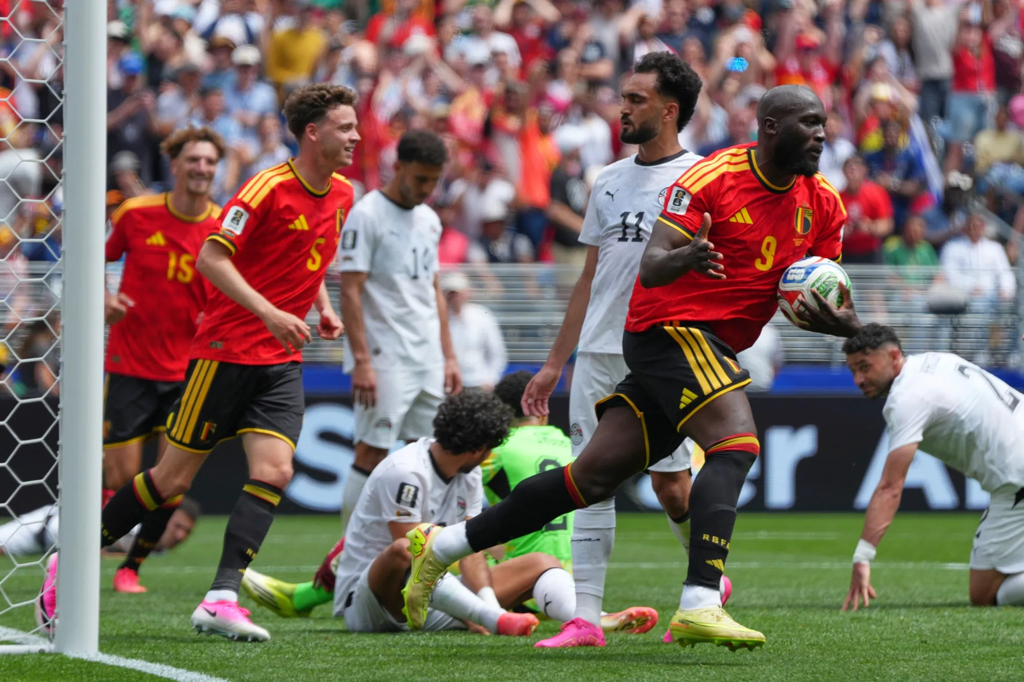 Belgium held to 1-1 draw by Egypt