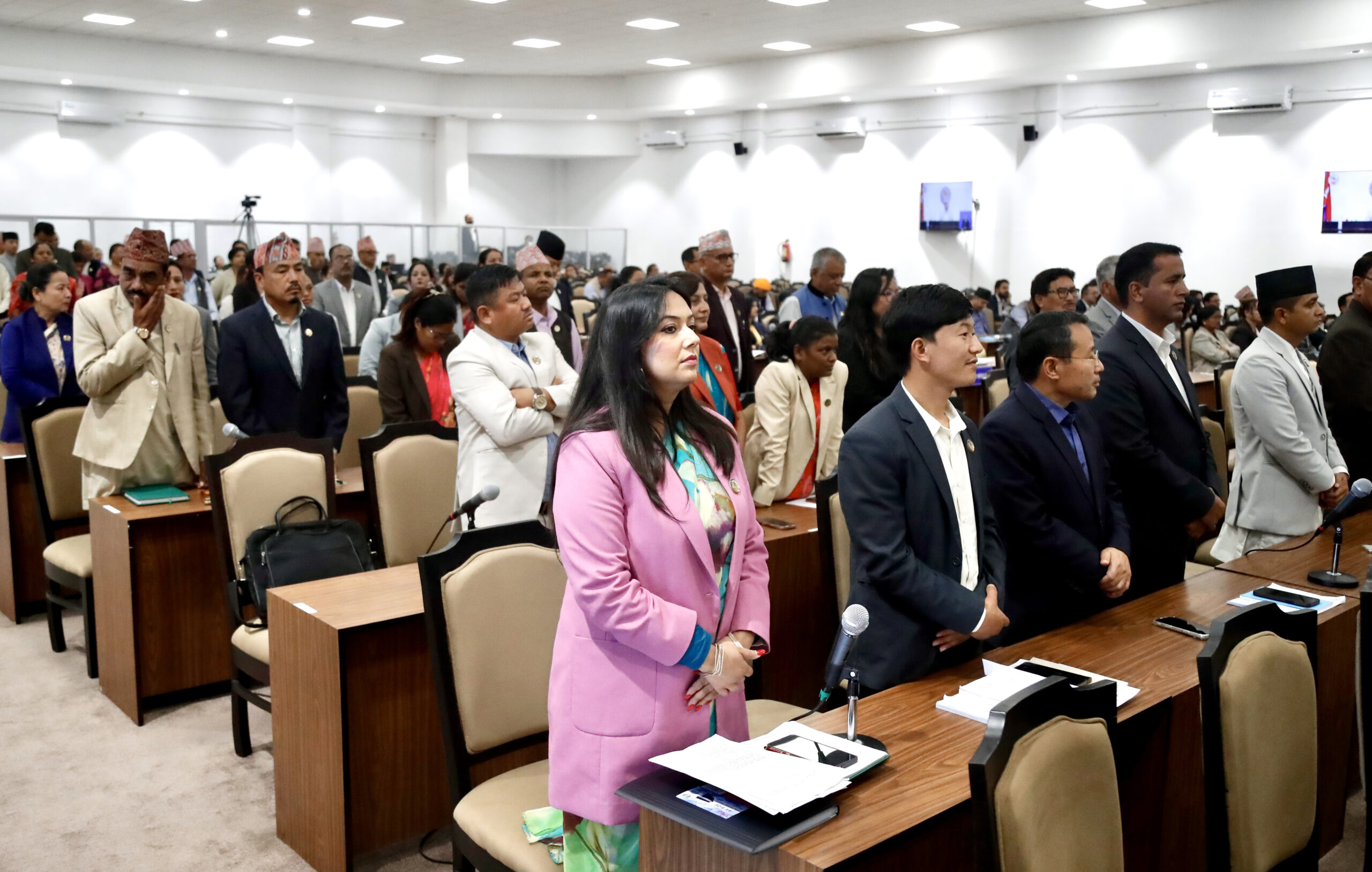 Opposition MPs demand PM clarify border remarks in House session