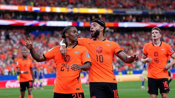 Netherlands top Group F with 3-1 win over Tunisia, set up Morocco clash in last 32