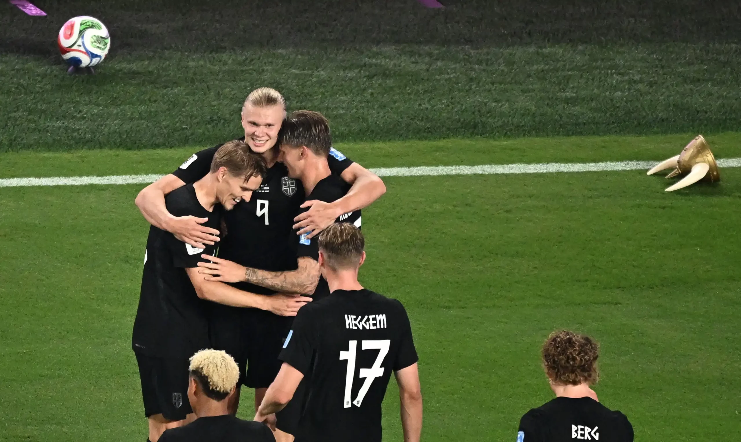 Haaland brace fires Norway into last 32 after 3–2 win over Senegal