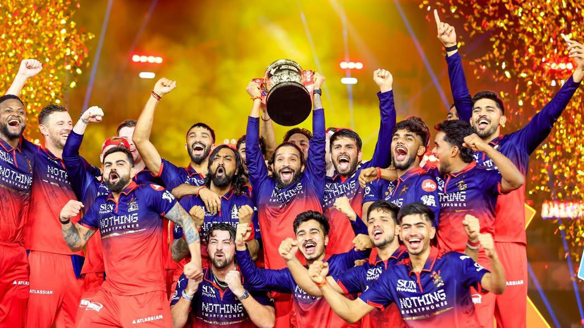 RCB defends IPL title with five-wicket victory over Gujarat Titans