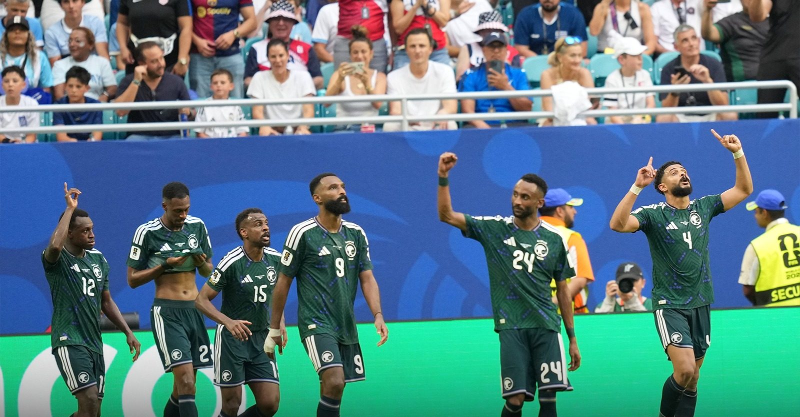 Uruguay hold Saudi Arabia to 1-1 draw