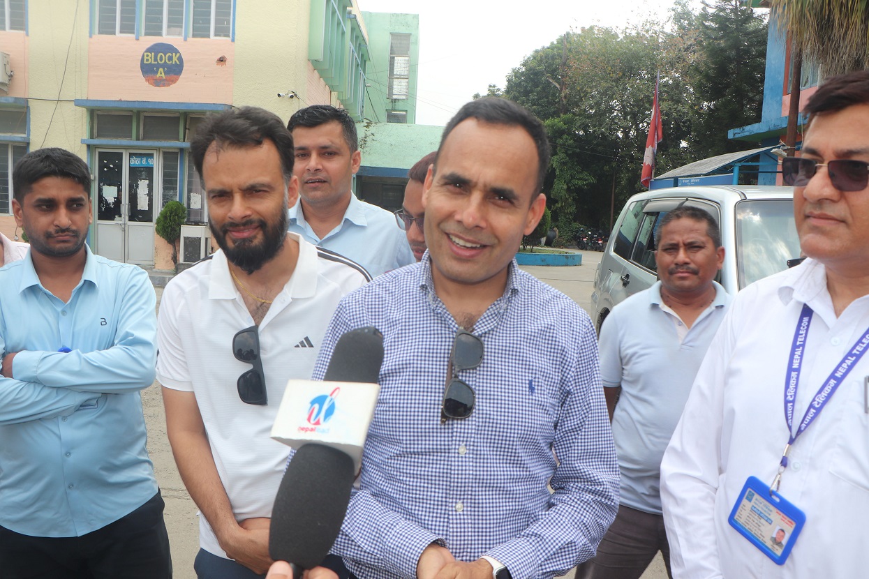 Communications Minister urges Telecom to prioritize customer-centric service delivery